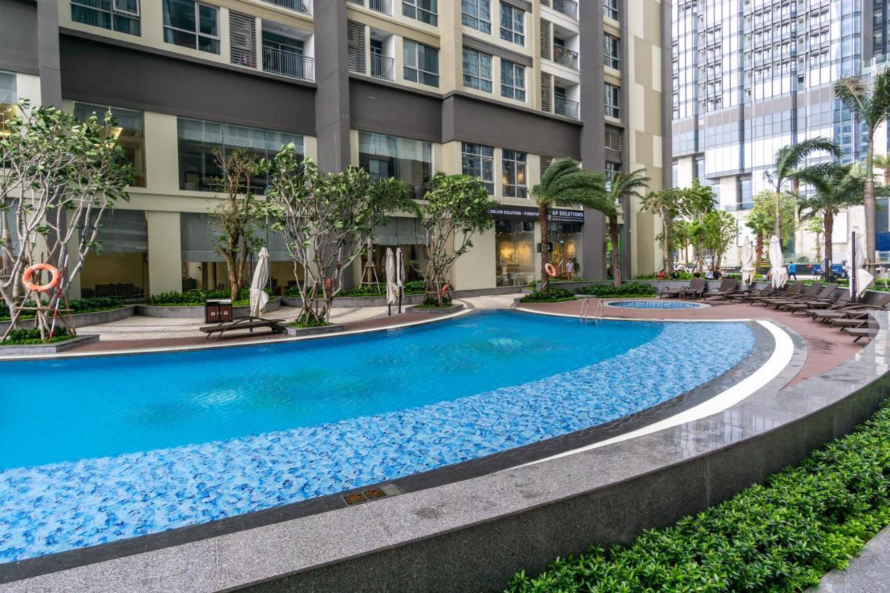 Luxury Vinhomes Central Park Humi Apartment Ho Chi Minh City